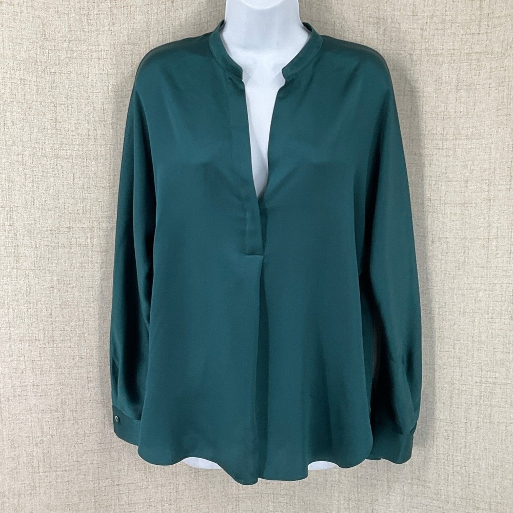 Vince Blouse Women Small Green Silk Satin Split Neck Luxury Classic Minimalist